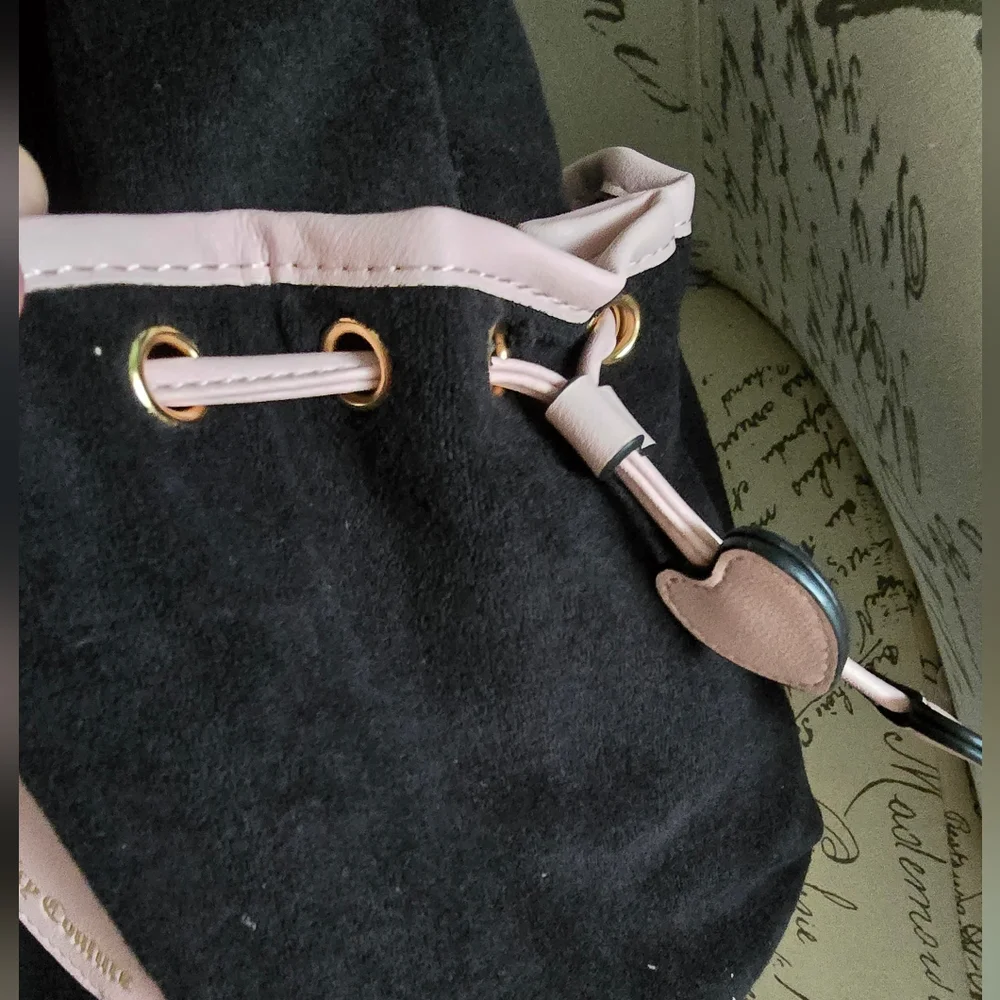 Juicy Couture Wingin It Tote Blk Liquorice/ Pink Diamond W/ Heart Coin Pouch NWT